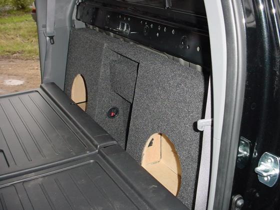 05-18 Toyota Tacoma Double Cab 2-12'' Sub Box Poly – East Car Audio