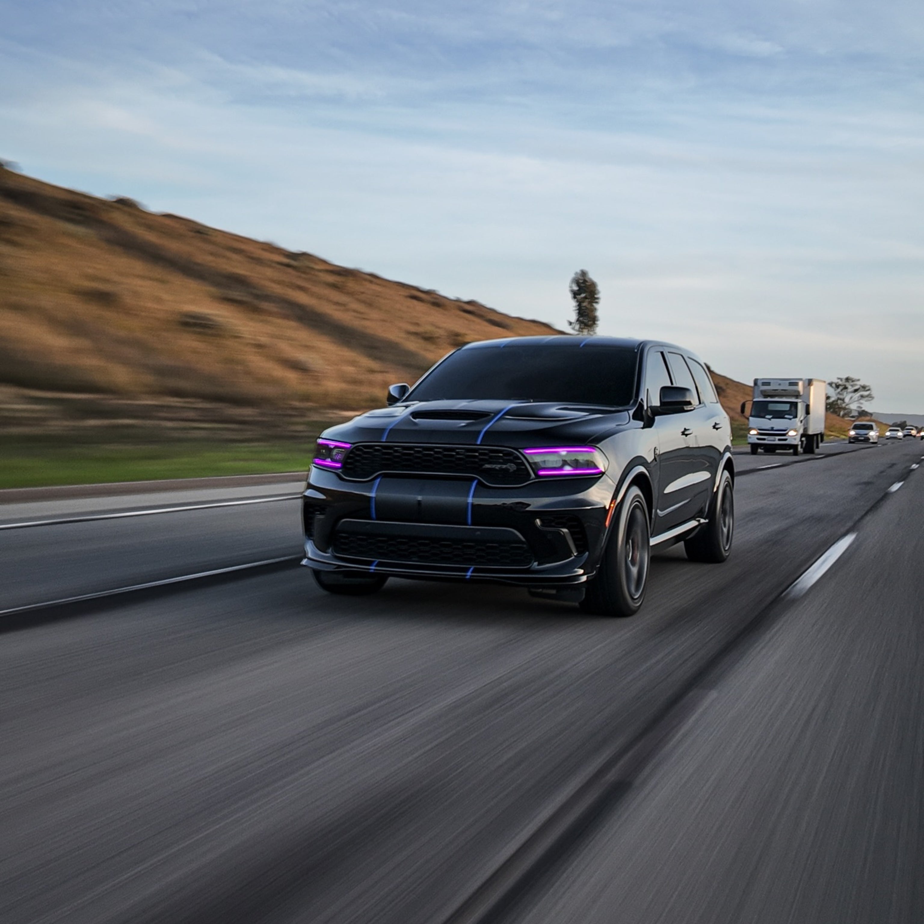 Dodge Durango Multicolor Flow DRL Kit (2021-2026) – East Car Audio