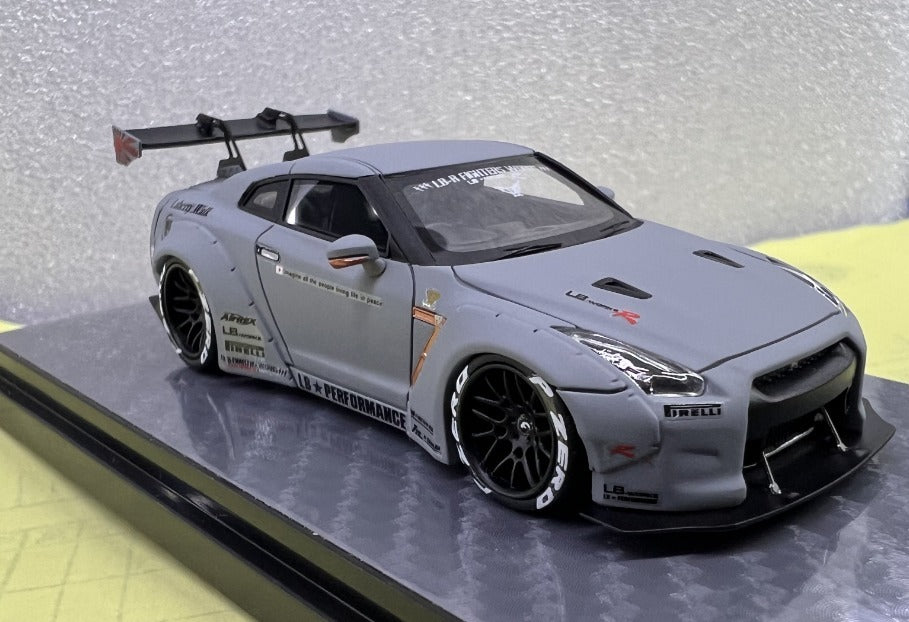 Error404 LB-Works Nissan Skyline GT-R R35 Fighter Grey / Candy Red