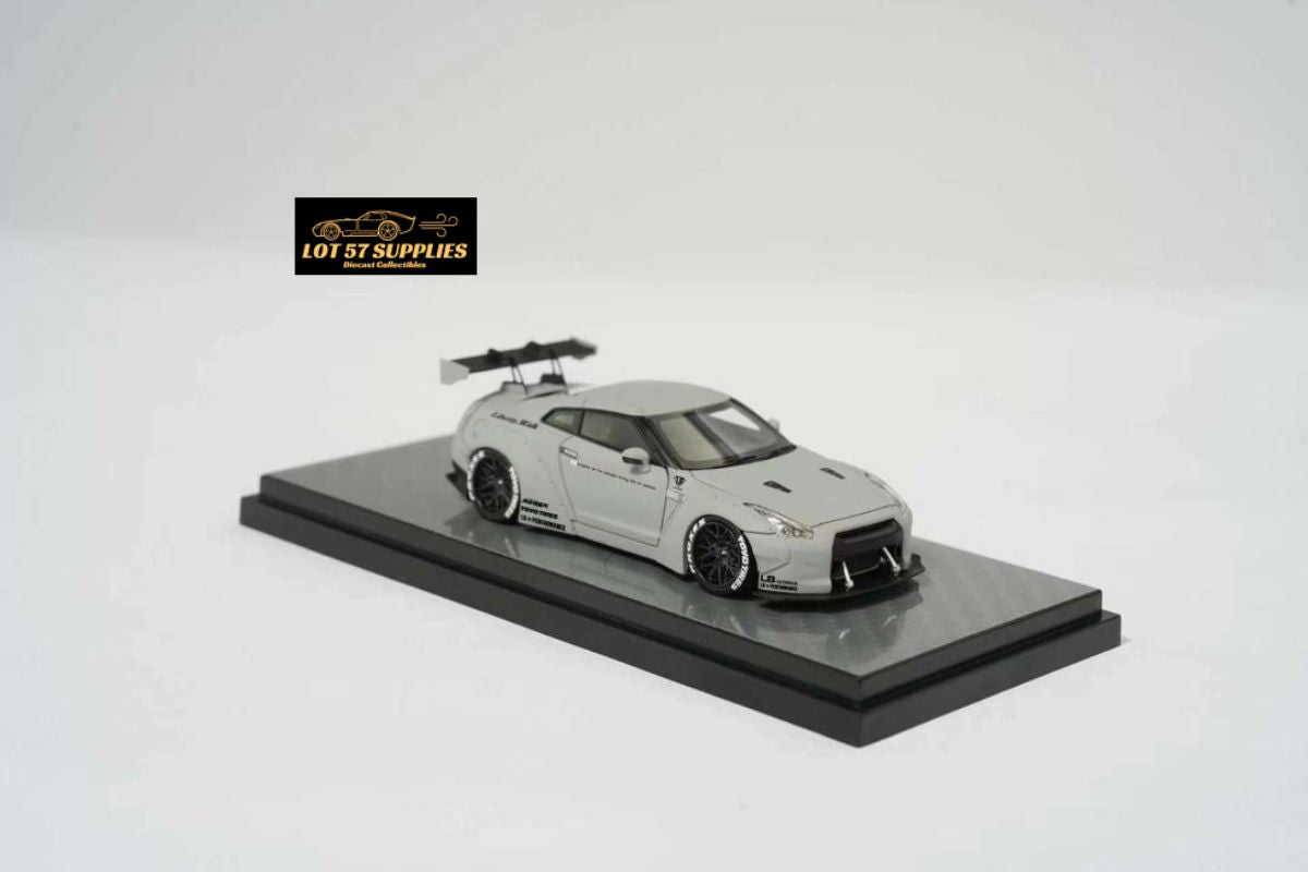 Error404 LB-Works Nissan Skyline GT-R R35 Fighter Grey / Candy Red